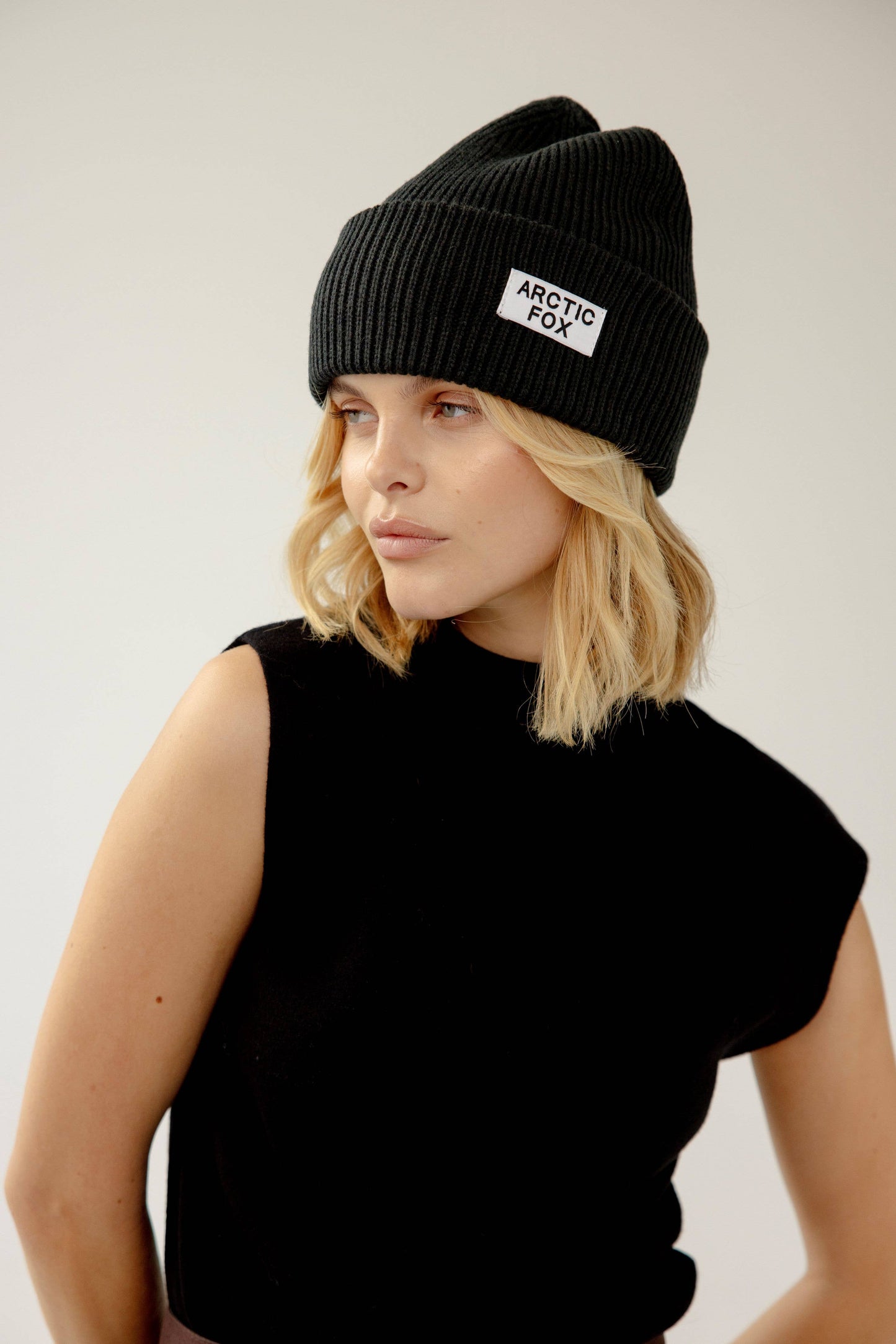 ARCTIC FOX & CO. - Recycled Bottle Beanie - Black Onyx - AW24