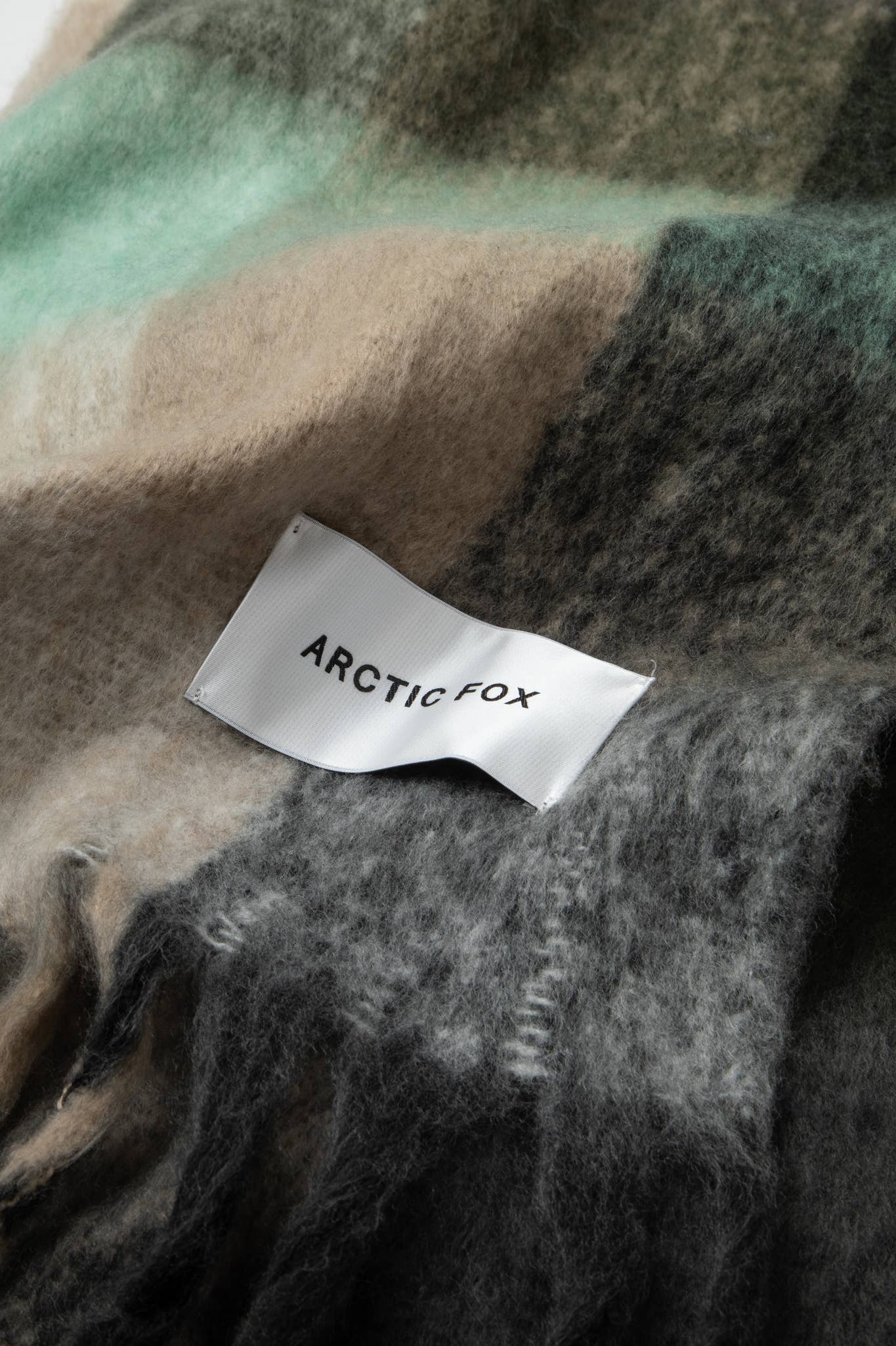 ARCTIC FOX & CO. - The Reykjavik Scarf - 100% Recycled - Black Check