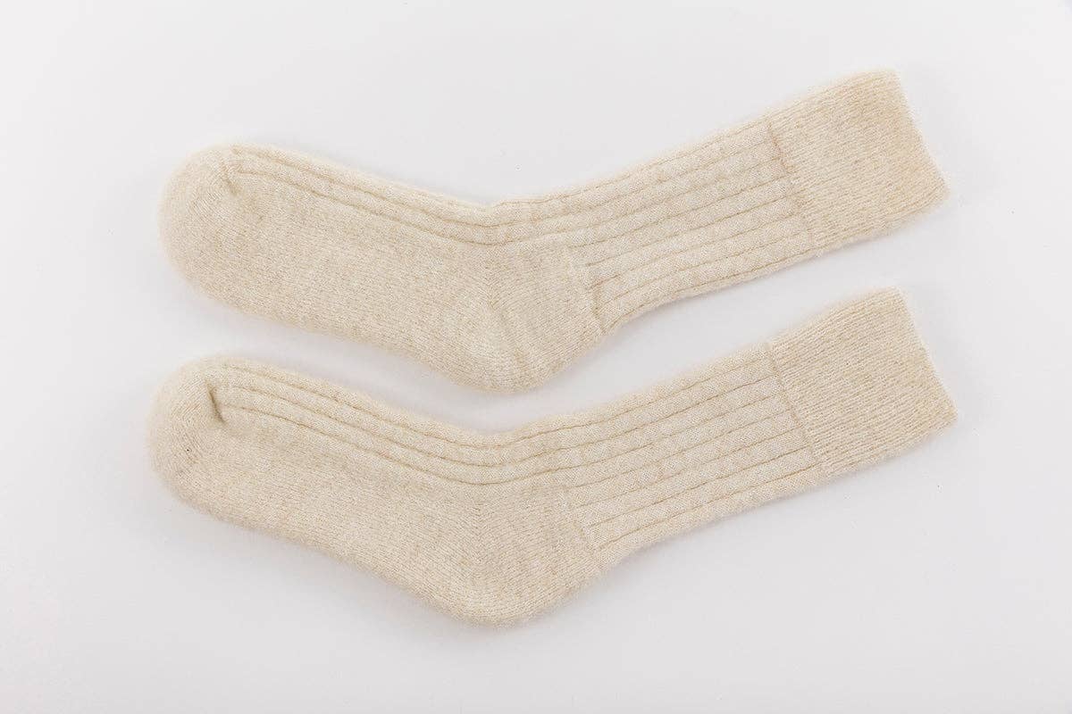 Pairs Scotland - Ultra Soft Cream Alpaca Bed Socks