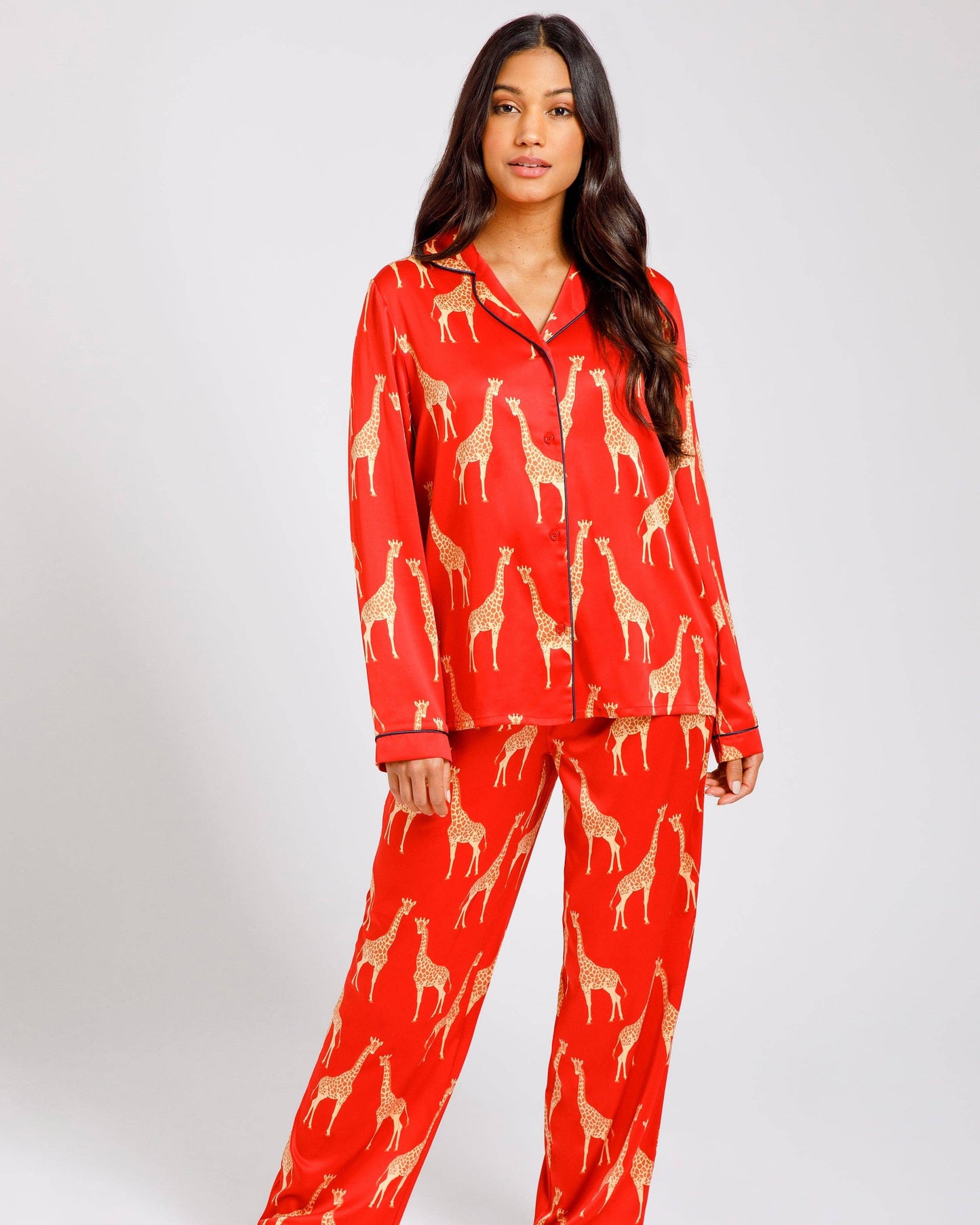 Chelsea Peers - Satin Red Giraffe Print Long Pyjama Set