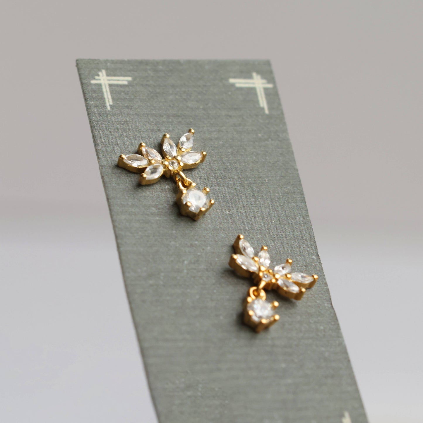 Silk Purse, Sow's Ear - Oak Leaf Japanese Stud Earrings