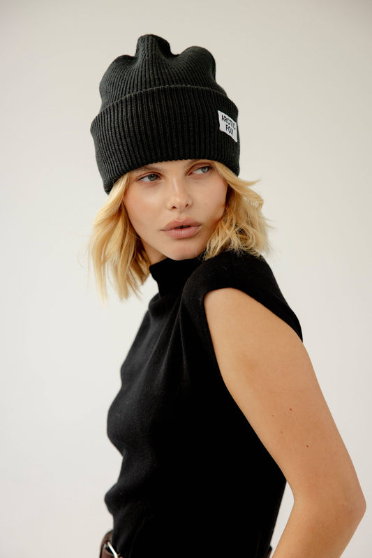 ARCTIC FOX & CO. - Recycled Bottle Beanie - Black Onyx - AW24