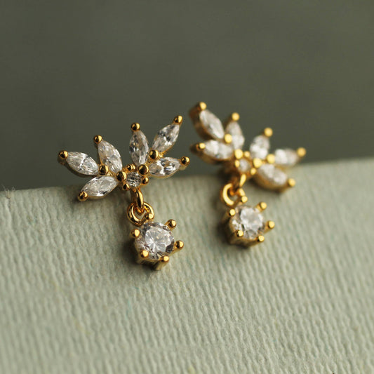 Silk Purse, Sow's Ear - Oak Leaf Japanese Stud Earrings